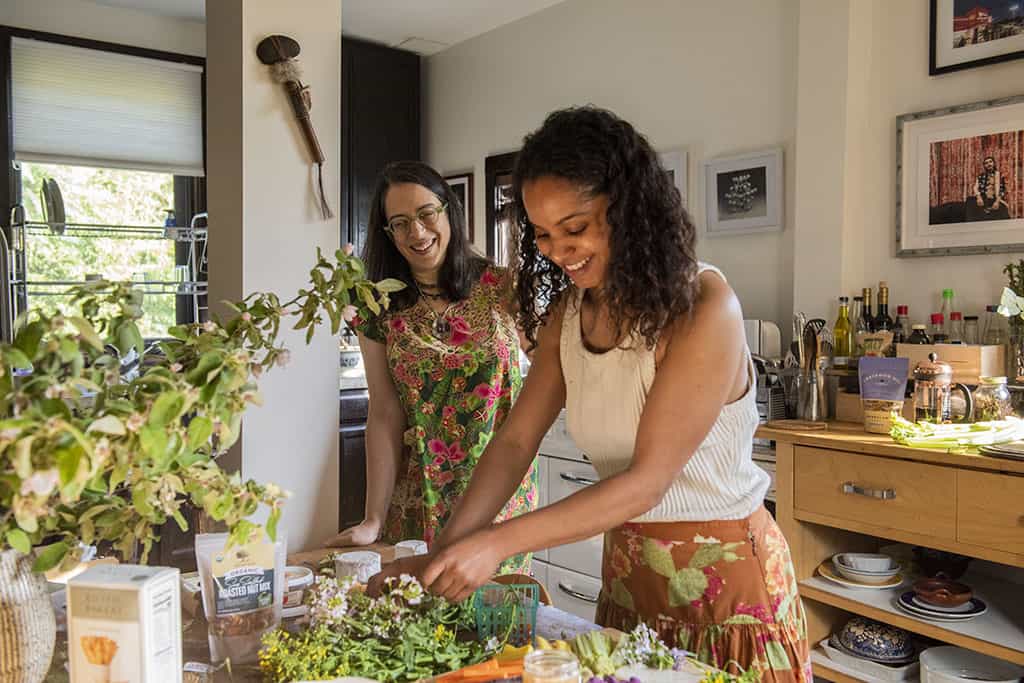Photo of Jennifer and B. Evy-Marie