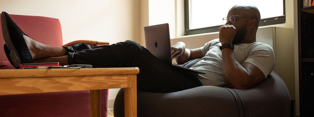 Pros and Cons of Sole Proprietorship